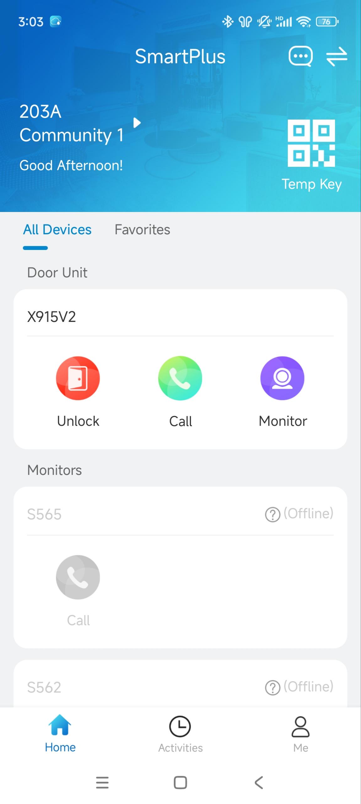 Home screen with unlock icon